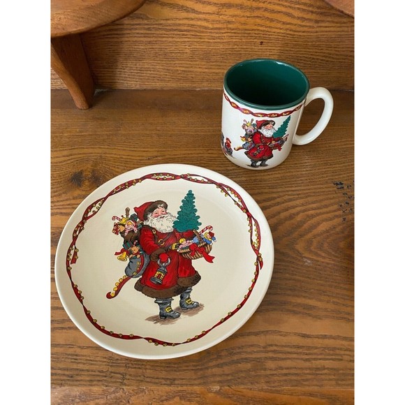 Vintage Kris Kringle Potpouri Press 1991 Dessert Plate and Mug, Made in Korea - Picture 2 of 7
